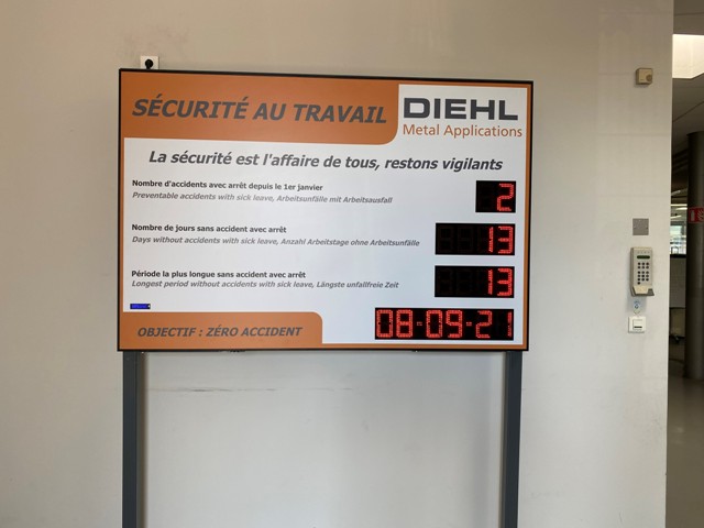 Days without accidents boards