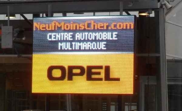 electronic graphic LED display