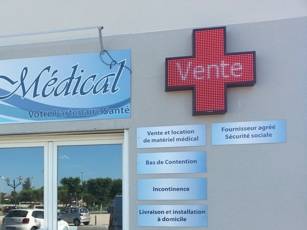 Pharmacy LED cross